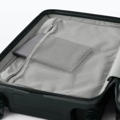 Discount Adjustable Handle Hard Shell Suitcase 36L | Carry-On Carry-On