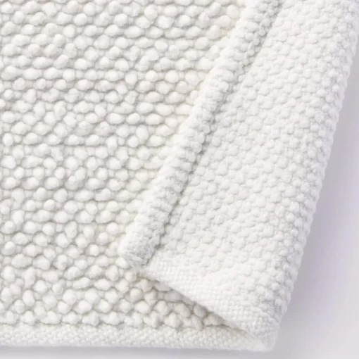 Outlet Chenille Bath Mat - Medium Bath Mats
