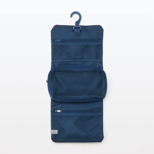 New Hanging Case with Pouch Toiletry Cases