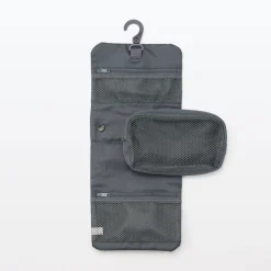 New Hanging Case with Pouch Toiletry Cases