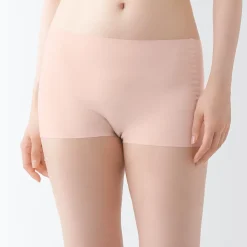 New Women's Complete Seamless Boy Shorts Women Bras & Underwear