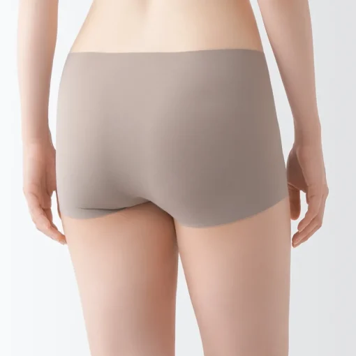 New Women's Complete Seamless Boy Shorts Women Bras & Underwear