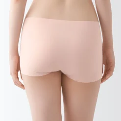 New Women's Complete Seamless Boy Shorts Women Bras & Underwear