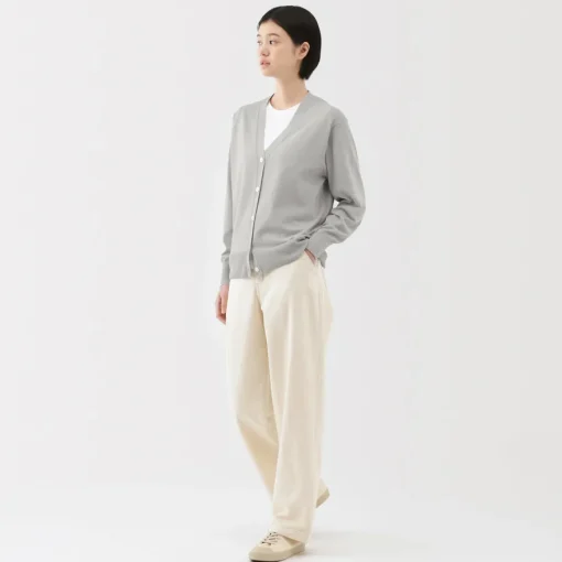 Fashion Women's Light Knit V-Neck Cardigan Women Sweaters & Cardigans