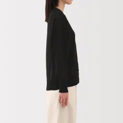 Fashion Women's Light Knit V-Neck Cardigan Women Sweaters & Cardigans