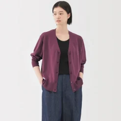 Fashion Women's Light Knit V-Neck Cardigan Women Sweaters & Cardigans