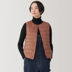 Hot Women's Lightweight Down Collarless Vest Women Lightweight Down Jackets & Vests