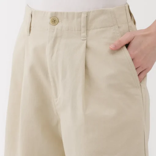Sale Women's Slub Yarn Chino Darted Shorts Women Shorts & Skirts