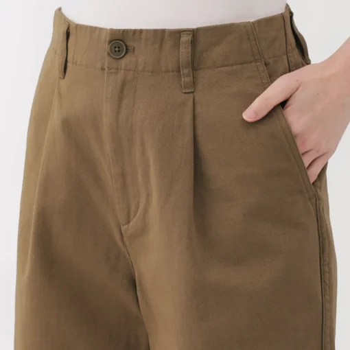 Sale Women's Slub Yarn Chino Darted Shorts Women Shorts & Skirts