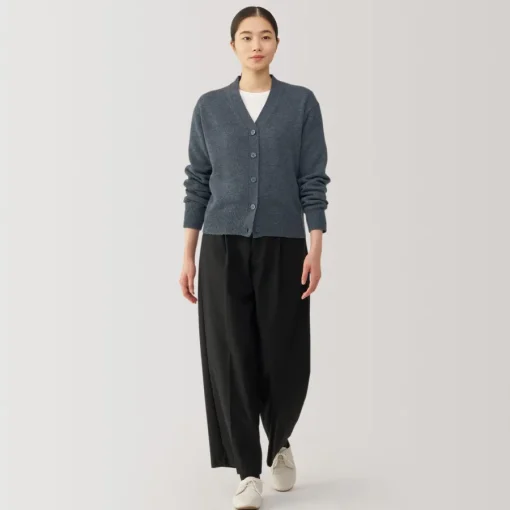New Women's Washable Mid-Gauge V-Neck Cardigan Women Sweaters & Cardigans