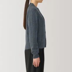 New Women's Washable Mid-Gauge V-Neck Cardigan Women Sweaters & Cardigans