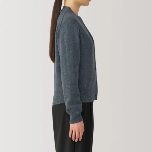 New Women's Washable Mid-Gauge V-Neck Cardigan Women Sweaters & Cardigans